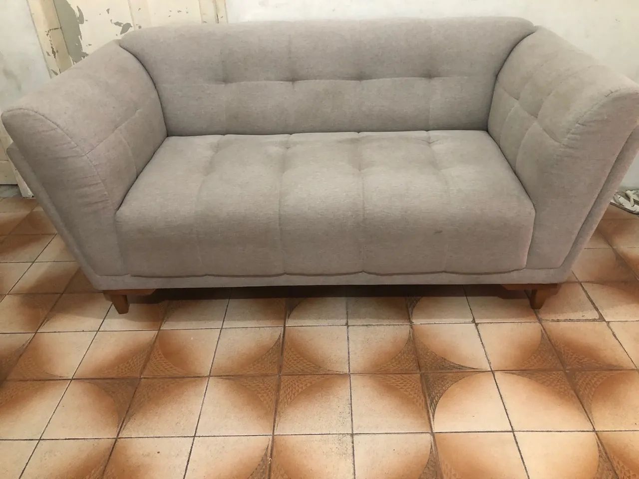 Sofá e poltrona comprados na vezzo 