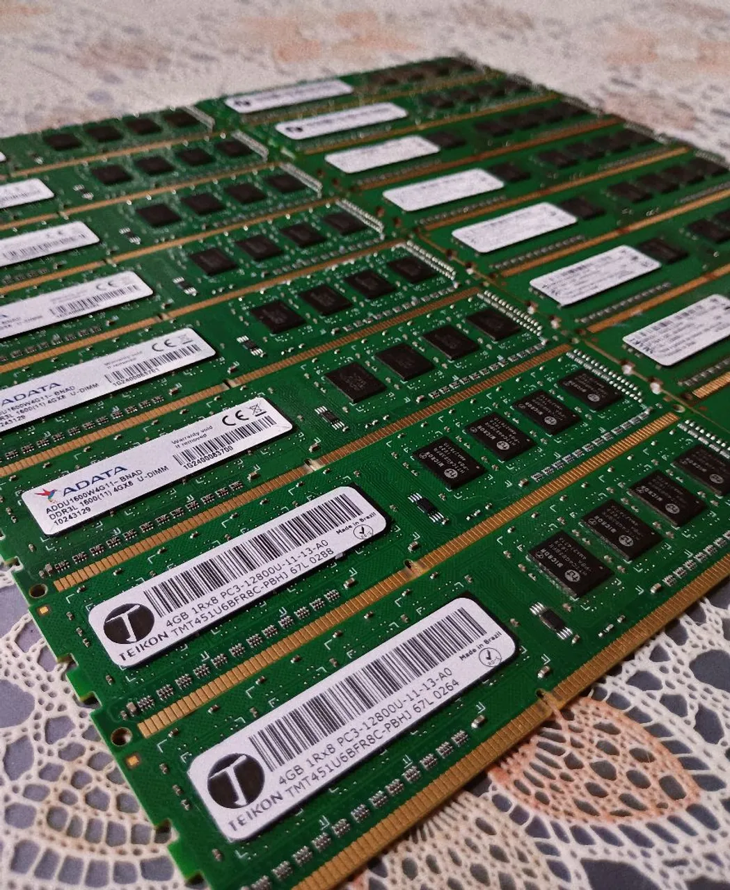 KIT MEMÓRIAS RAM DDR3 4GB 1600MHz, ADATA, SMART, TEIKON