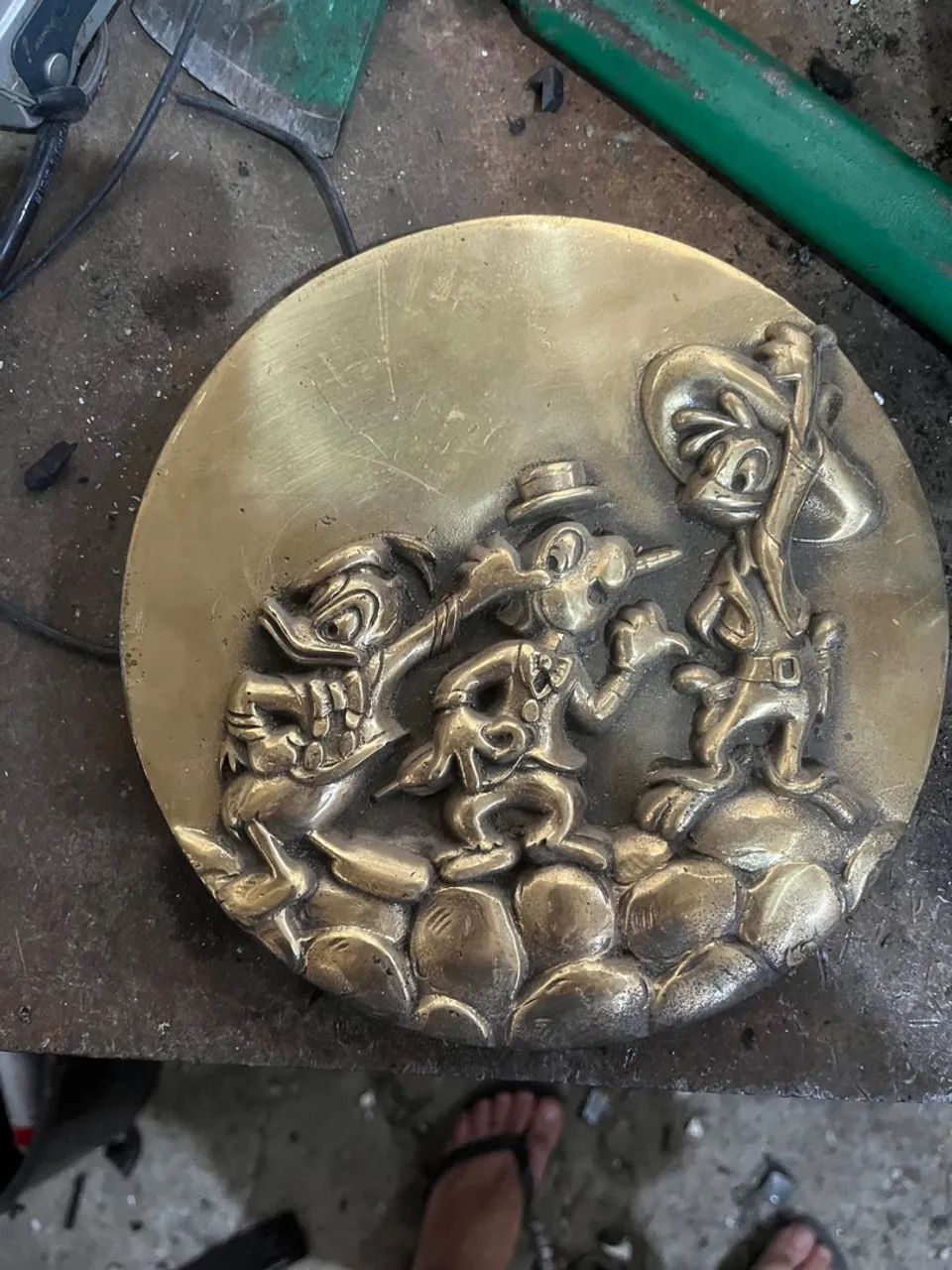 MEDALHA DA WALT DISNEY WORLD / AMERICA ON PARADE 