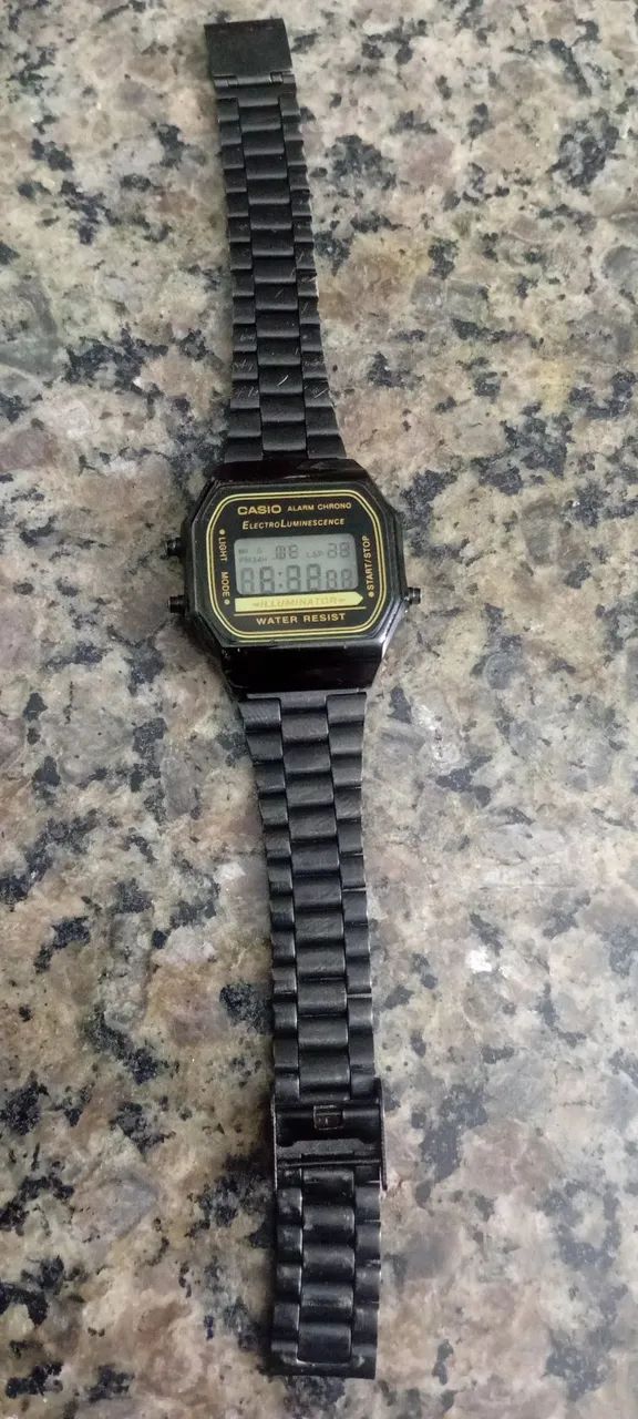 Relógio Casio Illuminator , Original ,   Preto ,  Pulseira de aço regulável com trava 