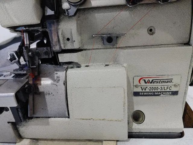 Maquina overloque westerman com aparelo para elastico
