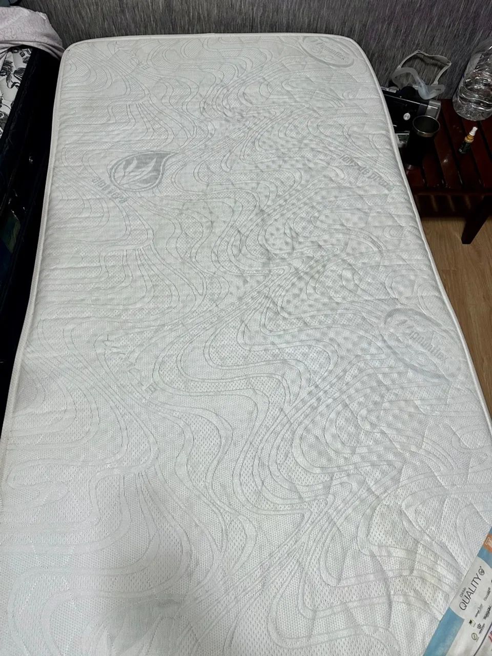 PORTU IDADE ATE 09/05 de 2200 por R$500,00   Colchão Nipponflex Quality - usado - Foto 2