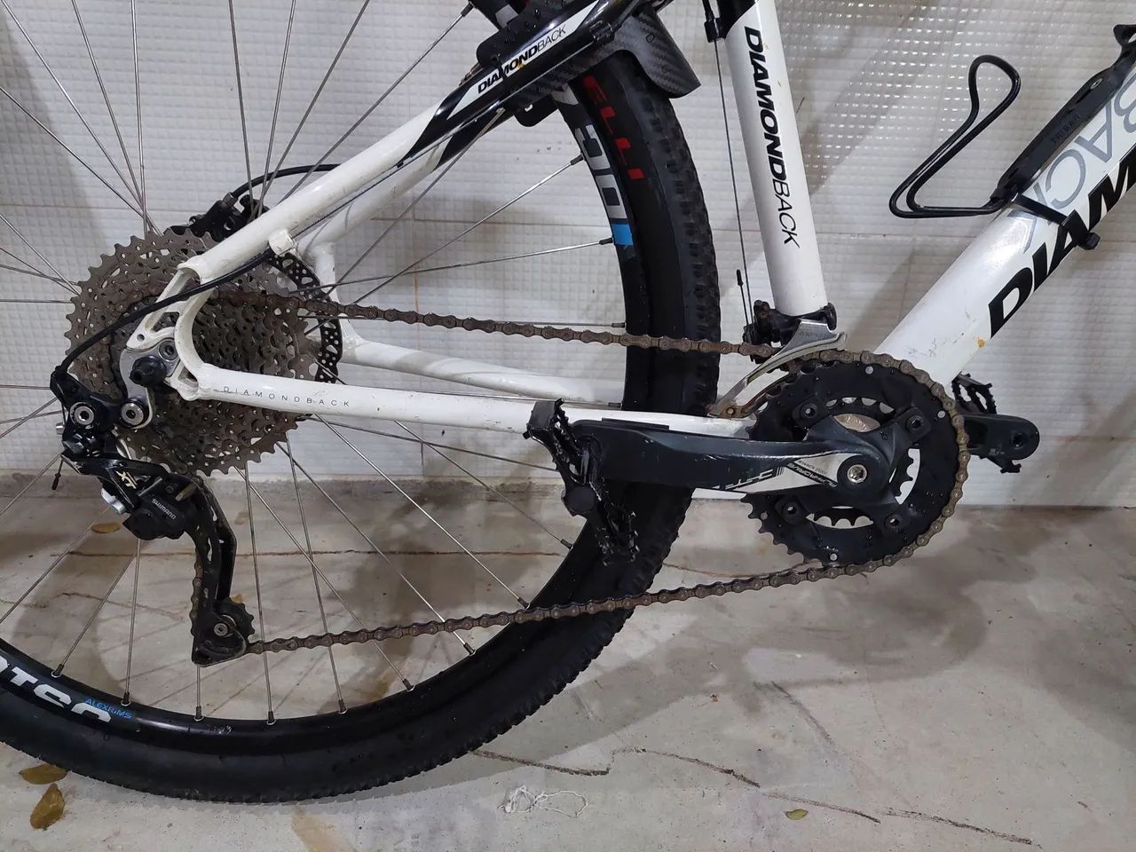 Bicicleta mtb aro 29 diamondback - Foto 3