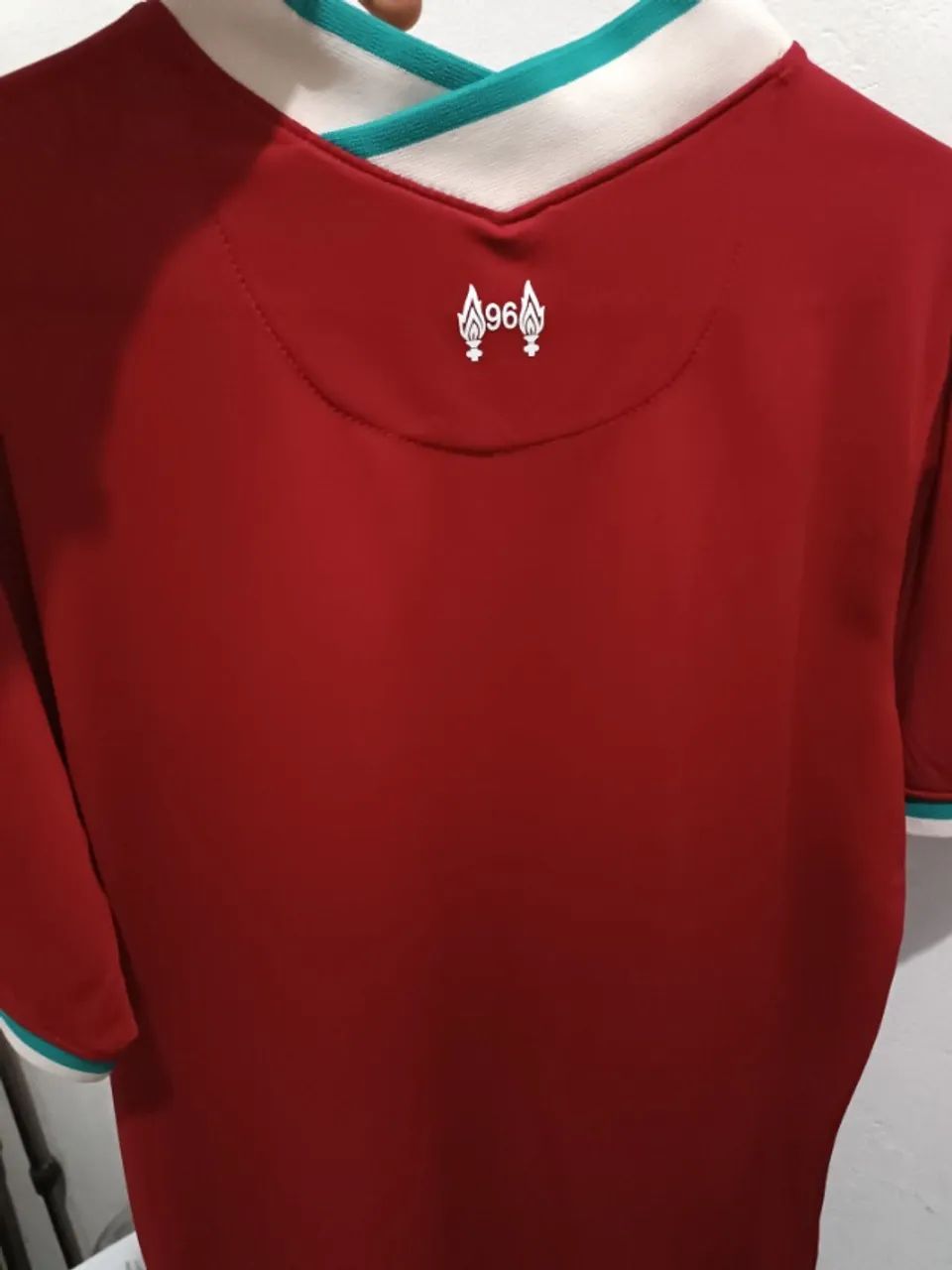Camisa do Liverpool 20/21 - Modelo torcedor - Foto 2