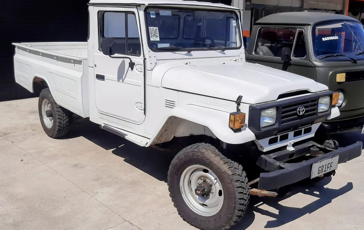 Toyota Band.Jipe Cap.de Aço Chas. Longo Diesel 1996