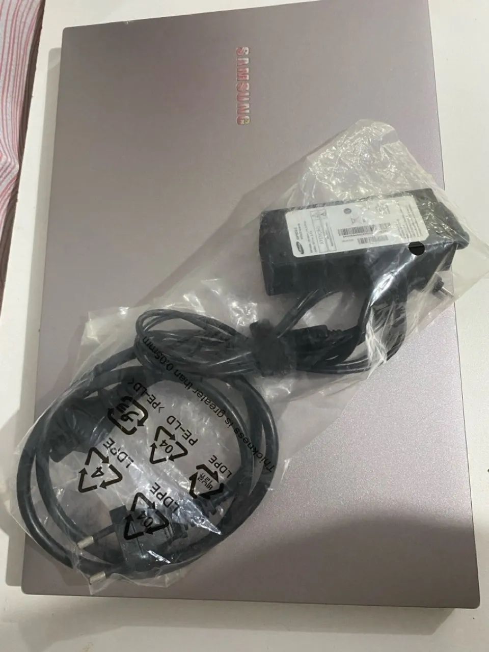 Notebook Samsung modelo 10geracao - Foto 4