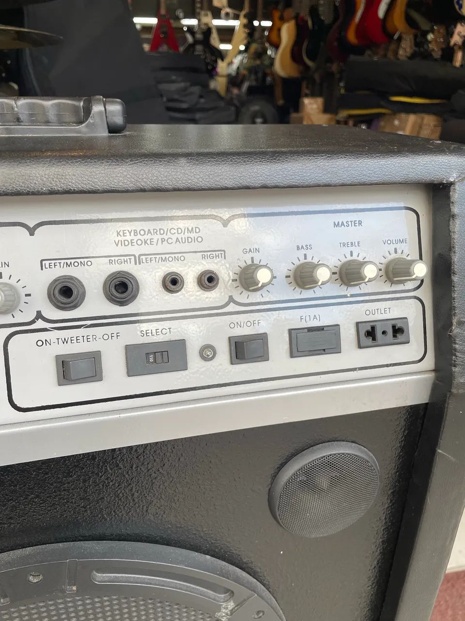 Caixa multiuso multflex 1600 axis ótimo para festas com auxiliar rca  - Foto 3