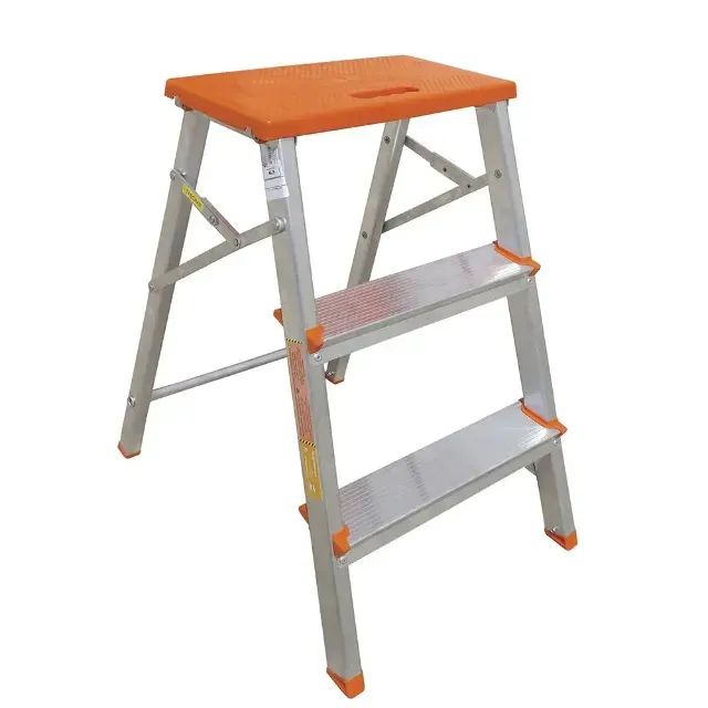 Escada de Alumínio 3 Degraus Botafogo (Nova) 