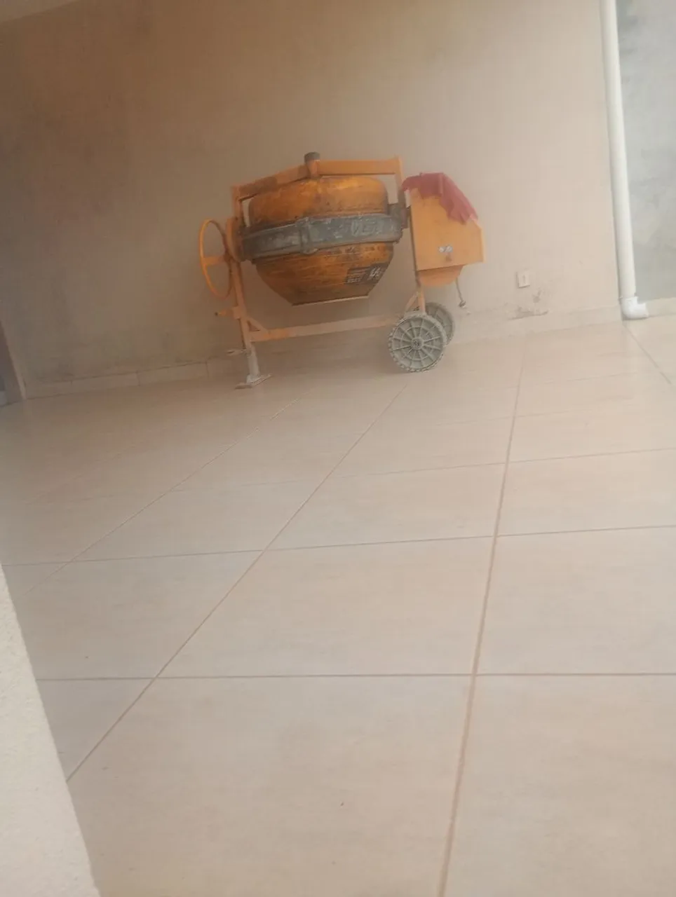 Betoneira em ótimo estado!