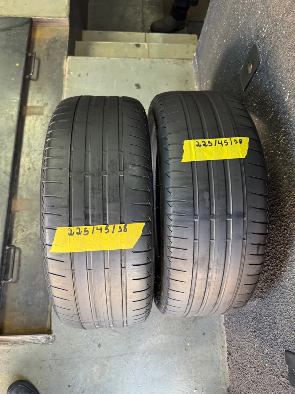 Pneus 225/45/18 Bridgestone Runflat 