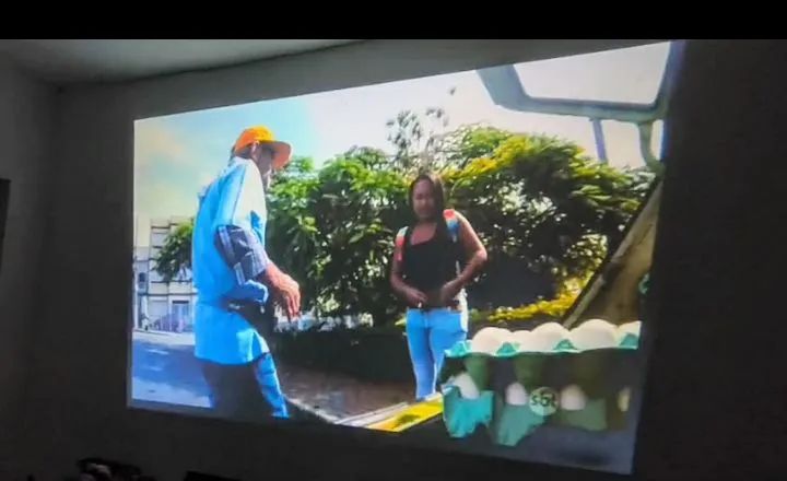 Projetor HY30064303160645507121