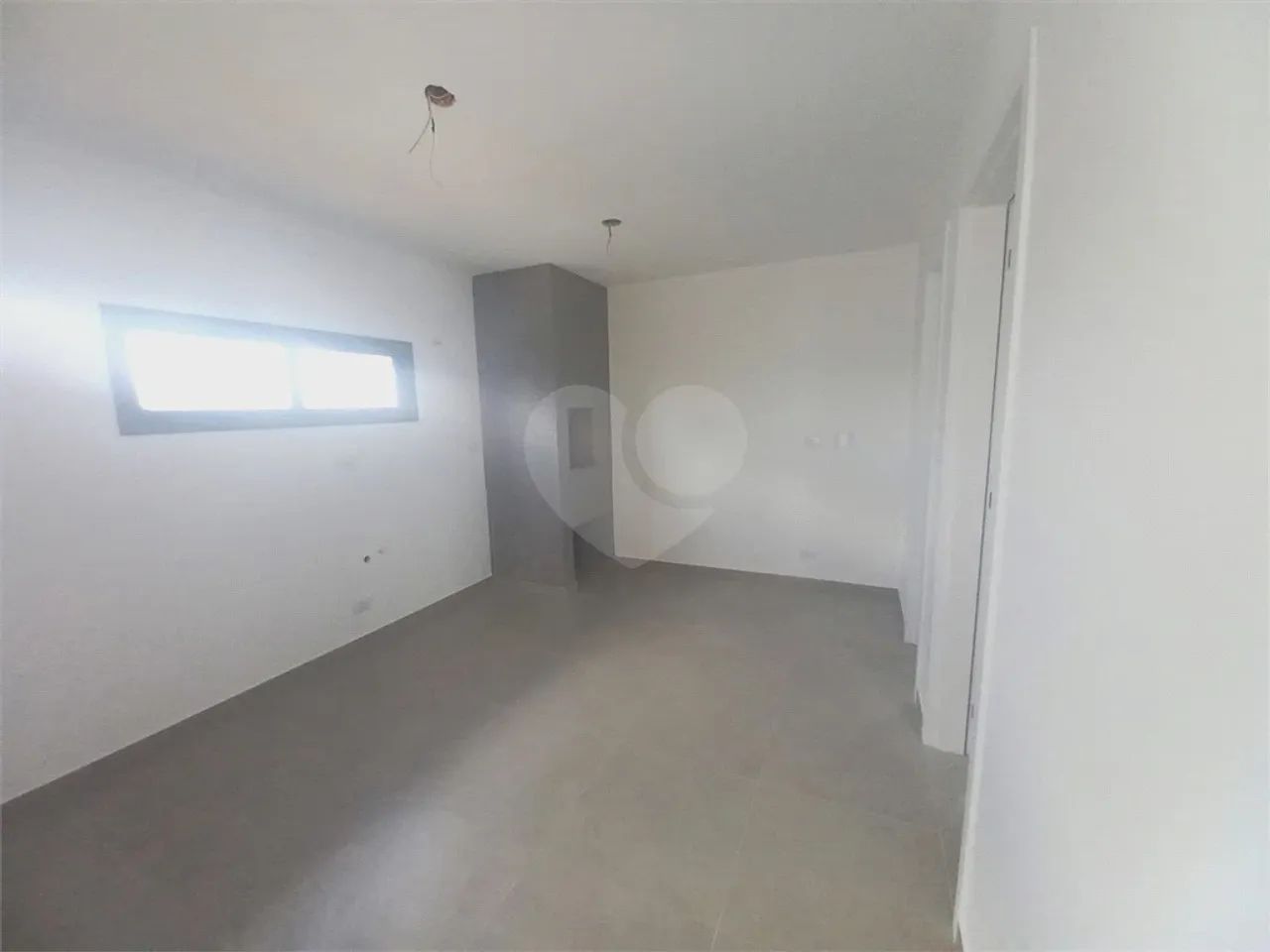 Sobrado para venda possui 234 metros quadrados com 3 quartos em Santa Felicidade - Curitib - Foto 5