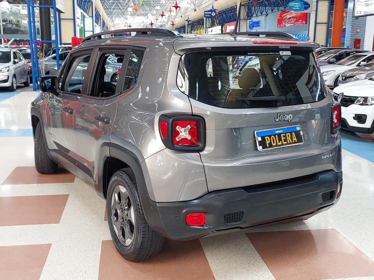 Jeep Renegade Sport 1.8 4X2 Flex 16V Aut. 2017 - Foto 6