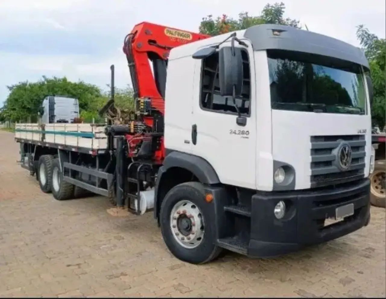 Volkswagen 24280 2020 Munck Madal C/ Controle  - Foto 2