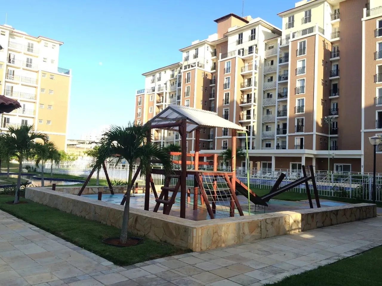 Duplex para venda possui 171 metros quadrados com 4 quartos em Cidade da Esperança - Natal