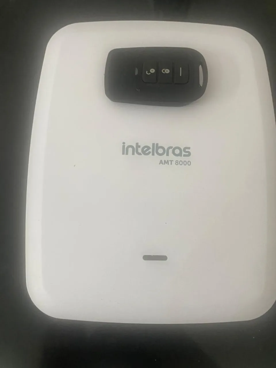 Central de Alarme Sem Fio Intelbras AMT 8000