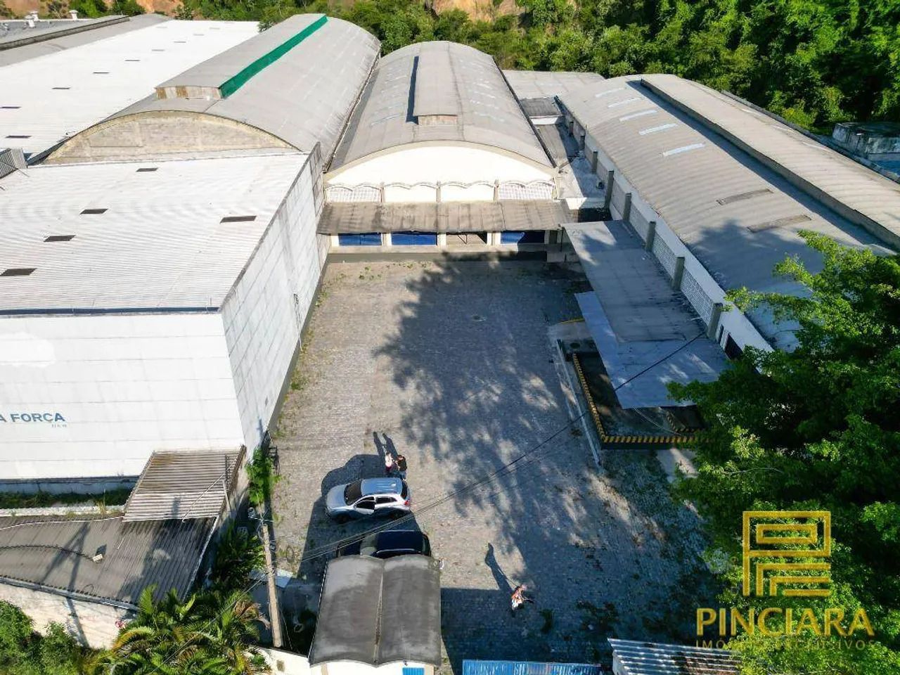 Galpão de 4800 m², à venda por R$11.000.000 ou para alugar por R$65.000 + taxas - Tribobó - Foto 5