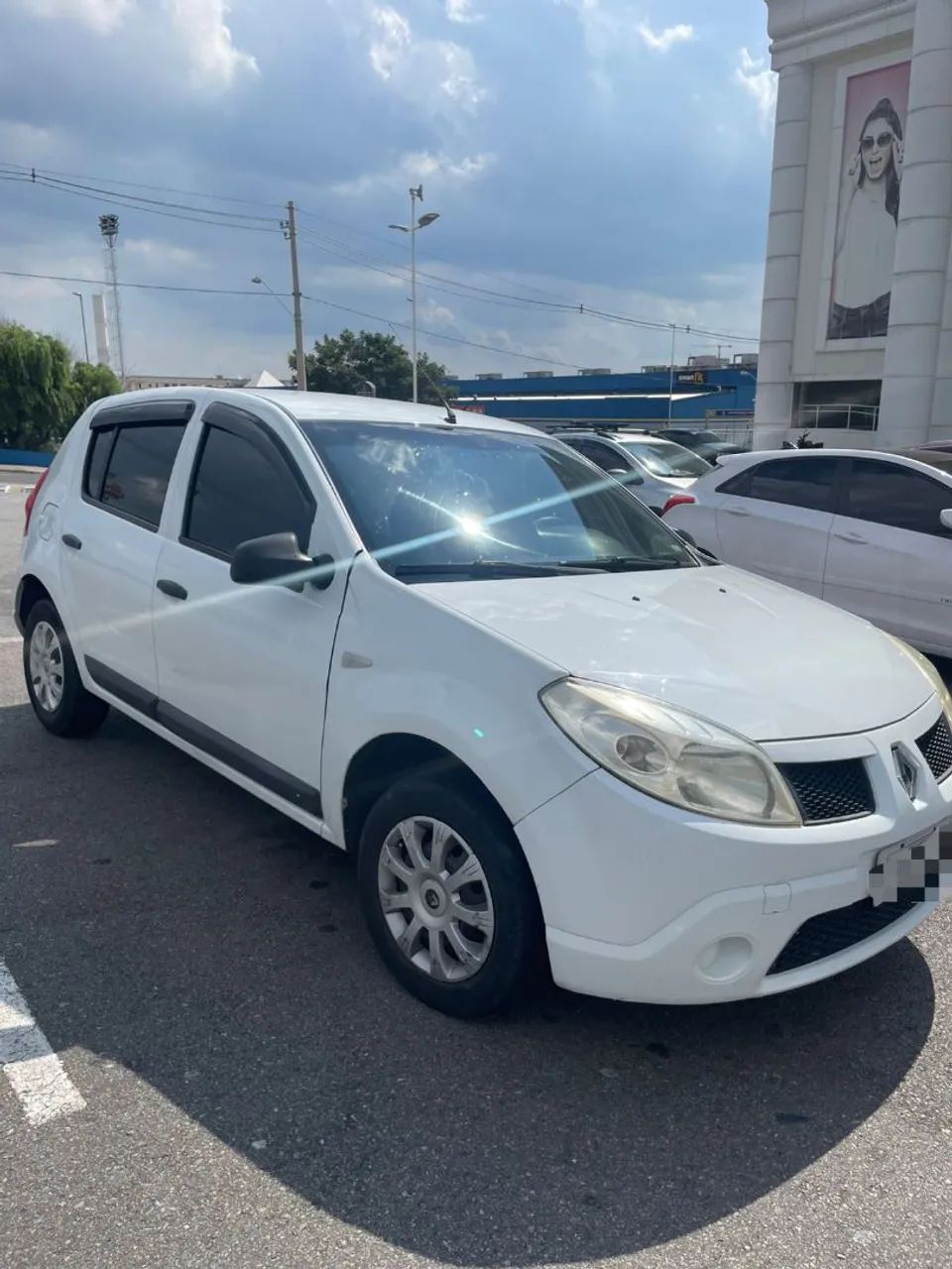 Sandero 2011 1.0