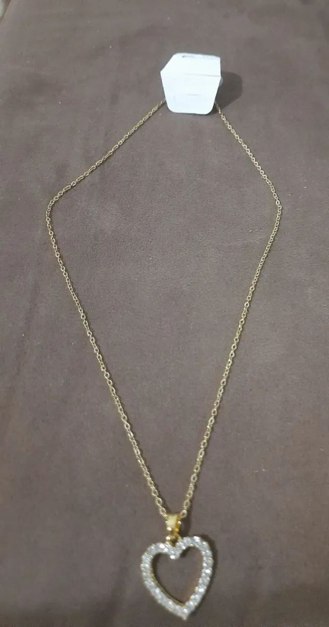 Colar Coração com Pedrarias - Foto 2