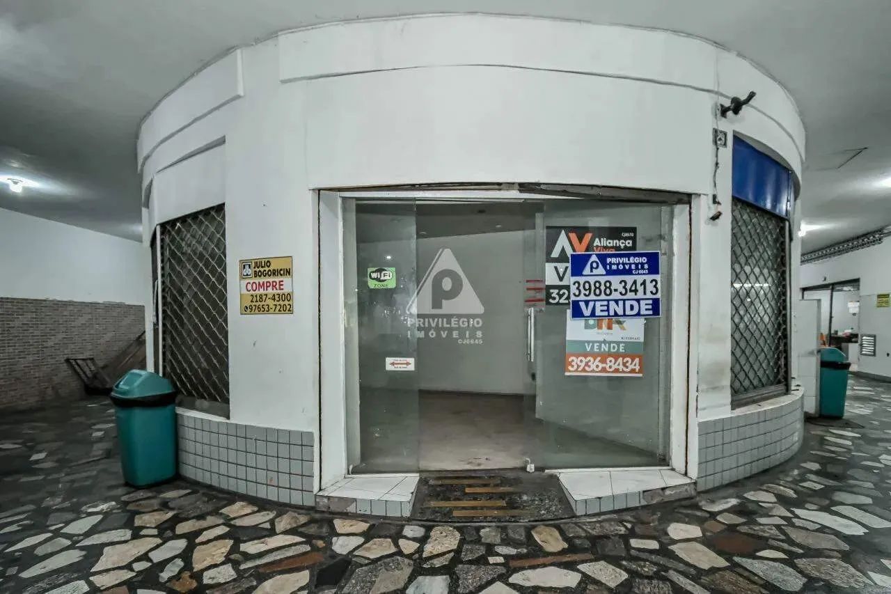 Loja dentro da galeria Flamengo