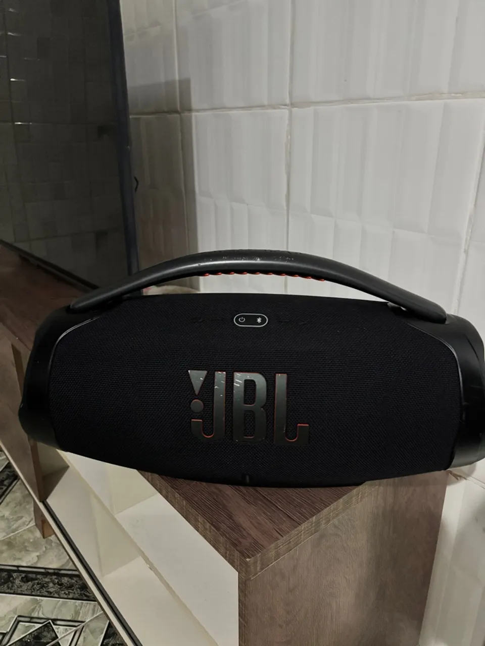  JBL Boombox 3