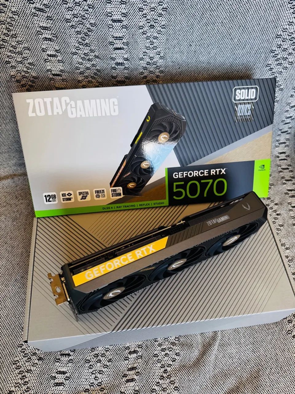 RTX 5070 ZOTAC SOLID 12GB  - Foto 2