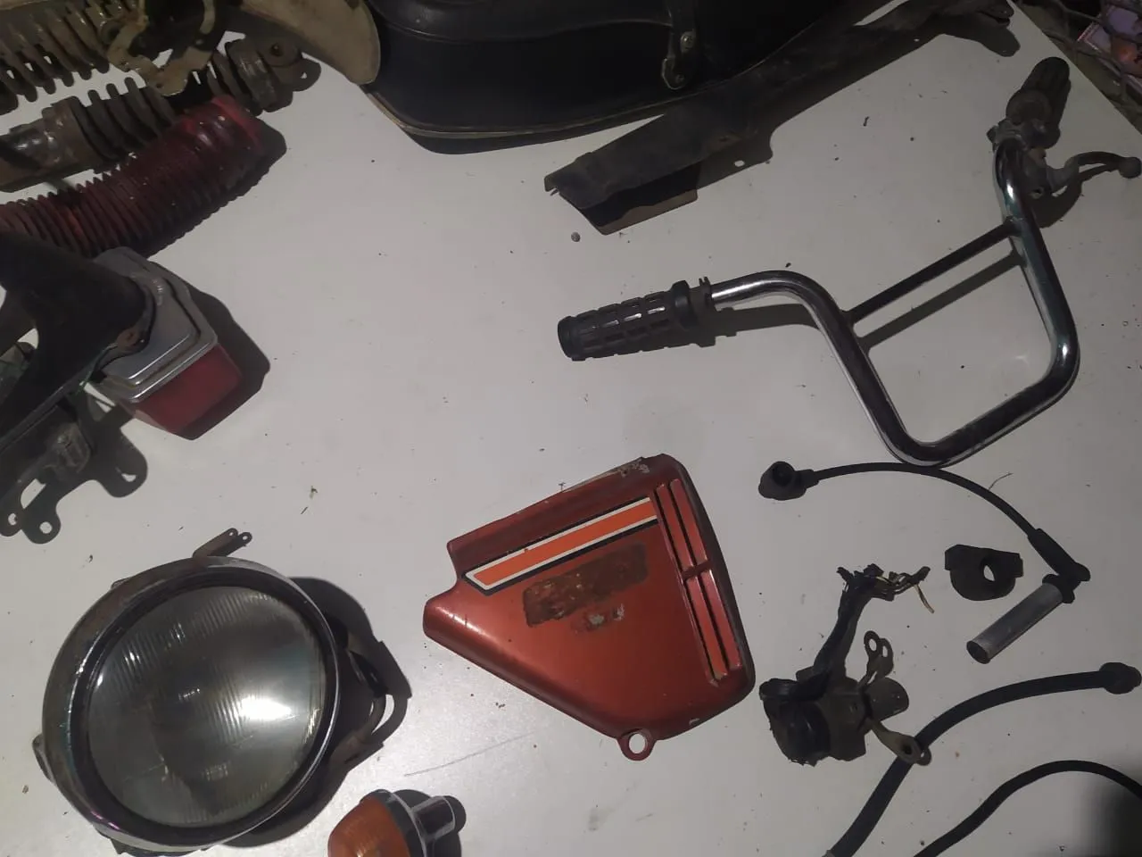 Peças de Moto Antigas 