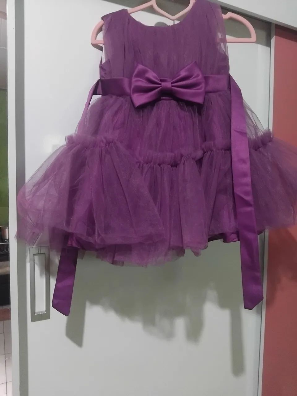 Vendo-se esses vestidos - Foto 3