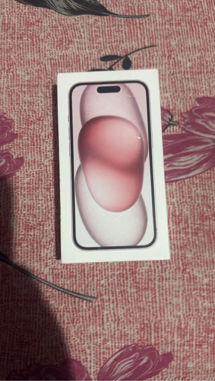 iPhone 15