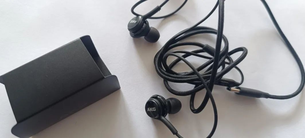FONE DE OUVIDO ORIGINAL SAMSUNG AKG64352268584321124
