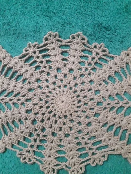 Caminho de mesa em Crochê - Foto 3