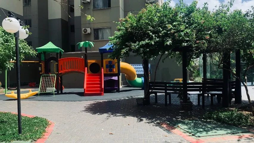 IMPERDÍVEL - Apartamento climatizado e semimobiliado no Res. Brisas do Madeira