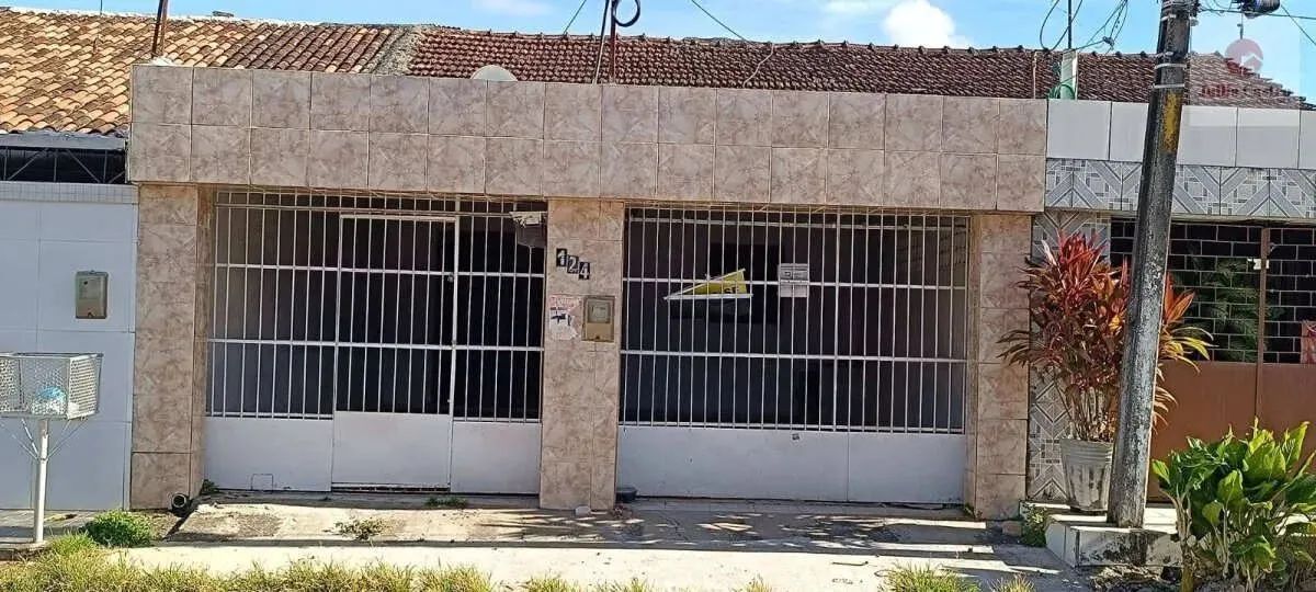 ALUGO ÓTIMA CASA COM 3 QUARTOS NO BAIRRO DA IPUTINGA / RECIFE