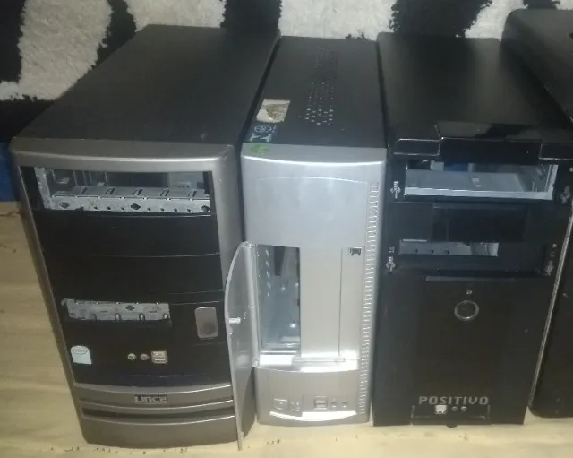 Gabinetes Desktop PC (leia descrição)