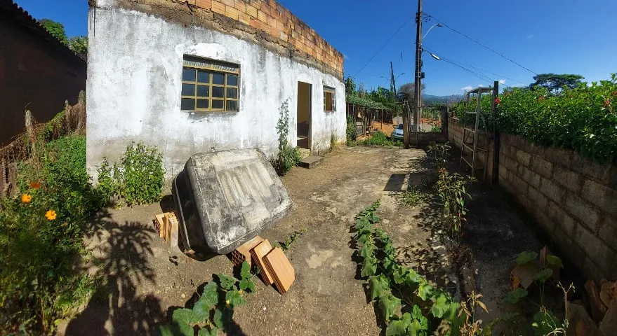 Casa residencial próximo igreja IPOEMA
