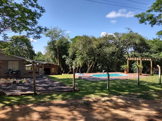 Ótimo Sítio com casa e com Lindo Galpão em condomínio fechado - Tranquilidade e Natureza!