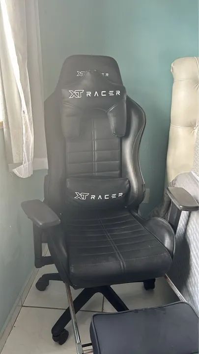 CADEIRA GAMER E ESCRITÓRIO XT RACER PLATINUM W PRETA