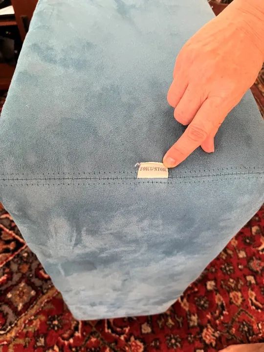 PUFF Decorativo Grande Azul de Suede Liso , marca Tok Stok  - Foto 3