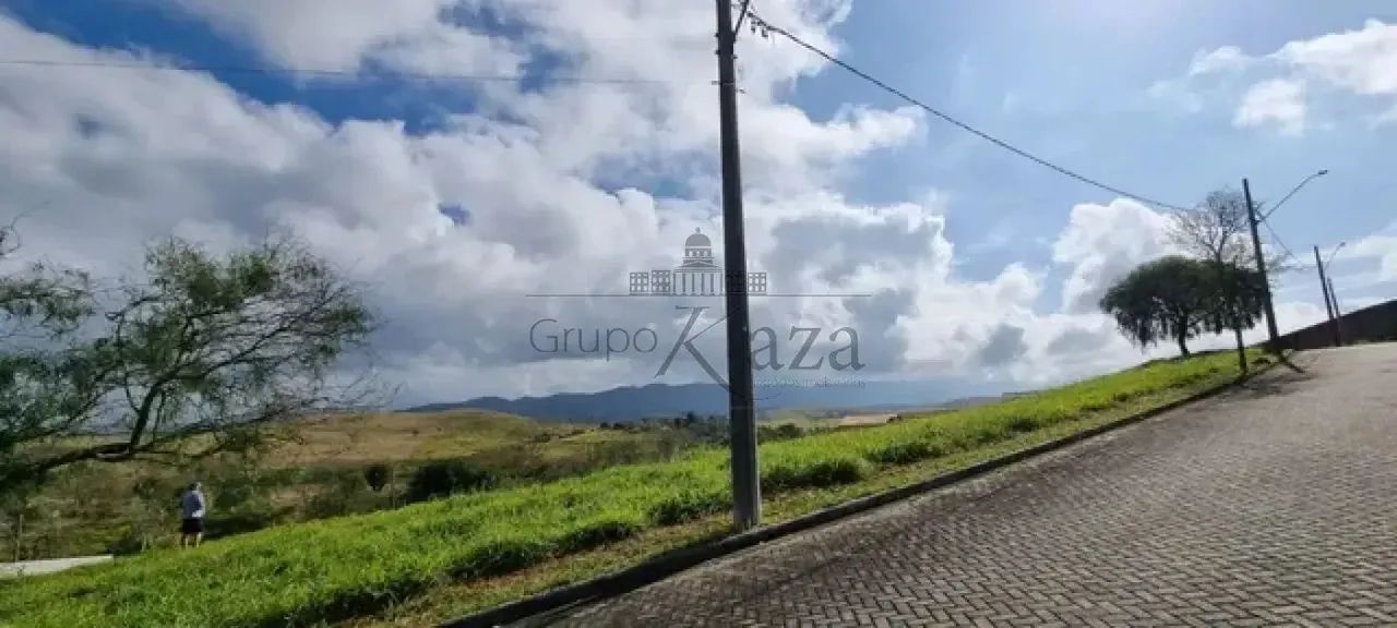 Terreno em condomínio - Condomínio Colinas do Parahyba - 1.087m². - Foto 2