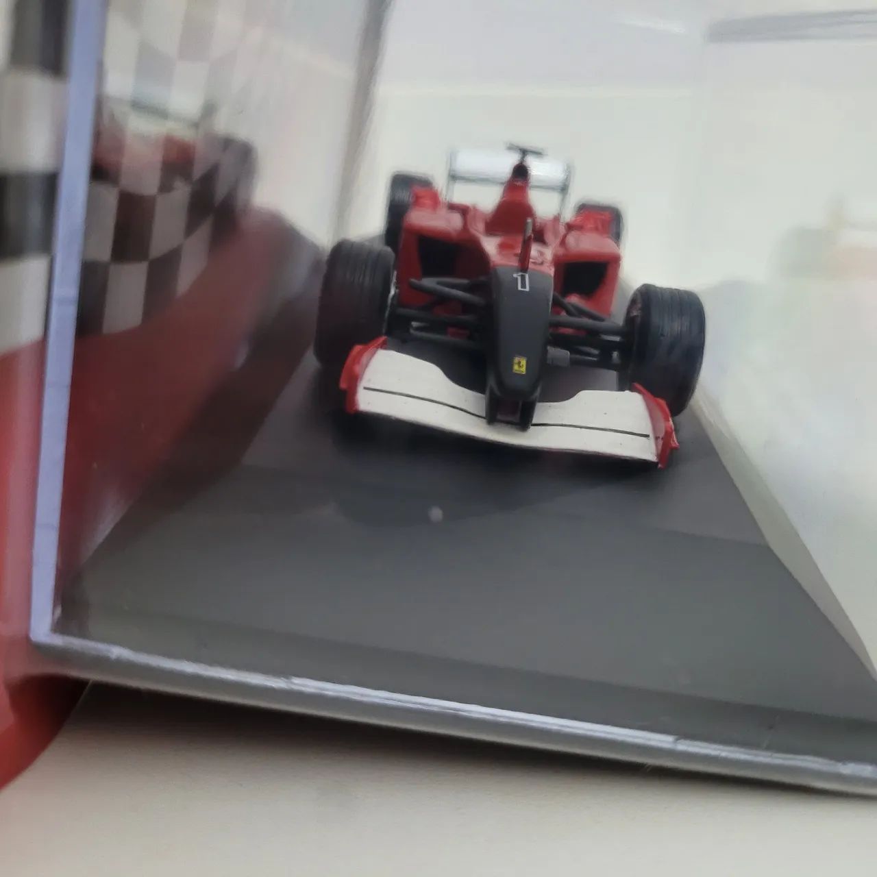 Miniatura fórmula 1 Schumacher ferrari  - Foto 2