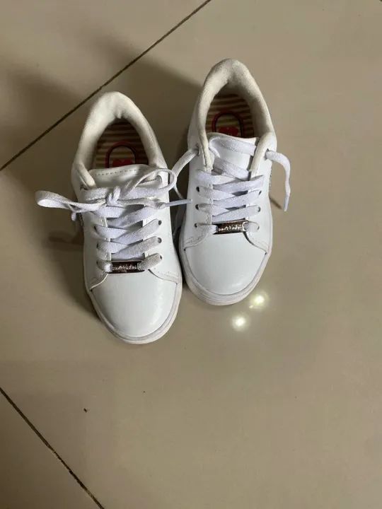 Tênis branco para bebê 25