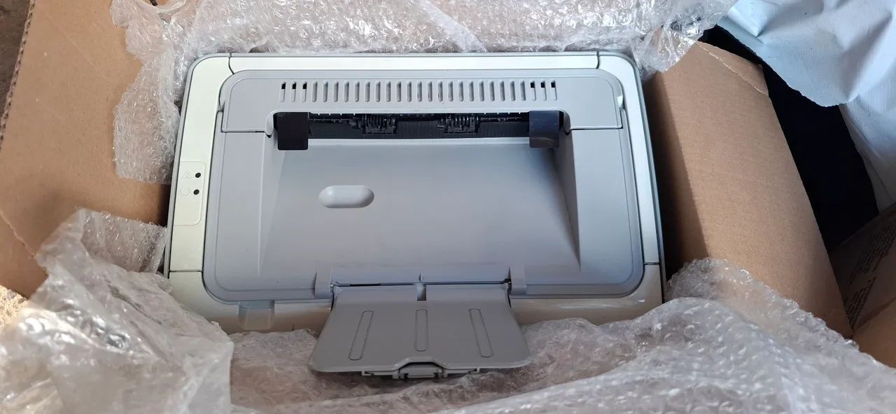 Impressora HP LaserJet P1102 usada - Foto 2
