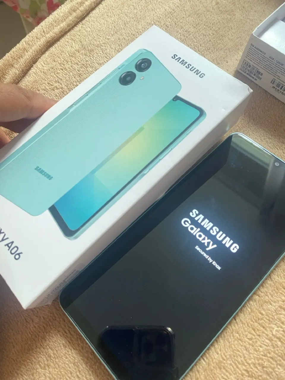 Vende-se celular