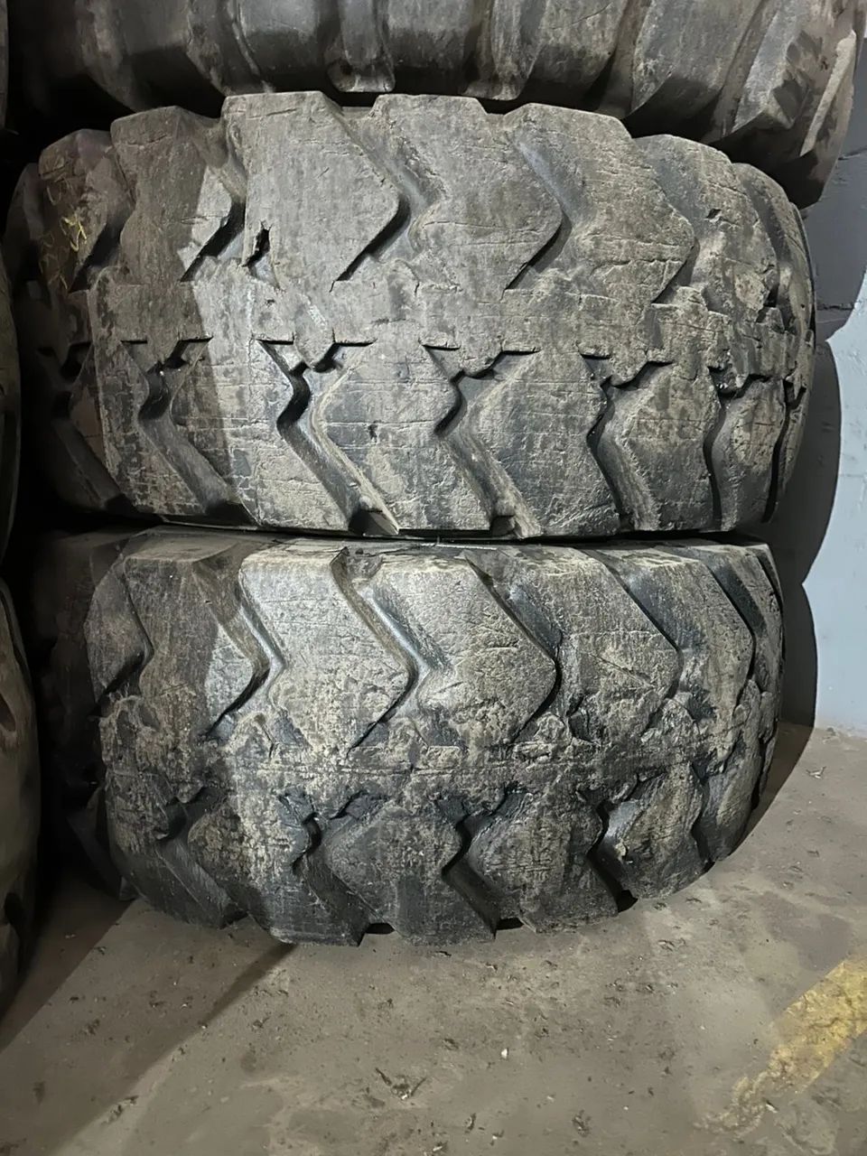 Pneus 29.5-25 - Foto 5