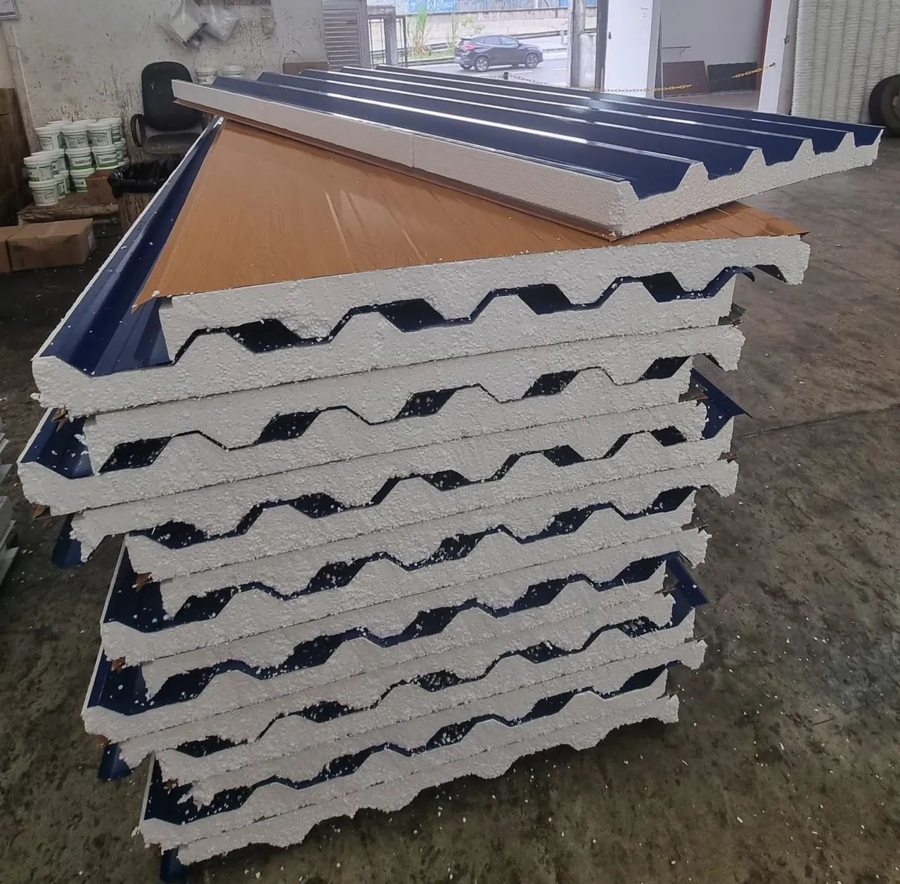 Telhas Sanduíche Forro de aço galvanizado  - Foto 3