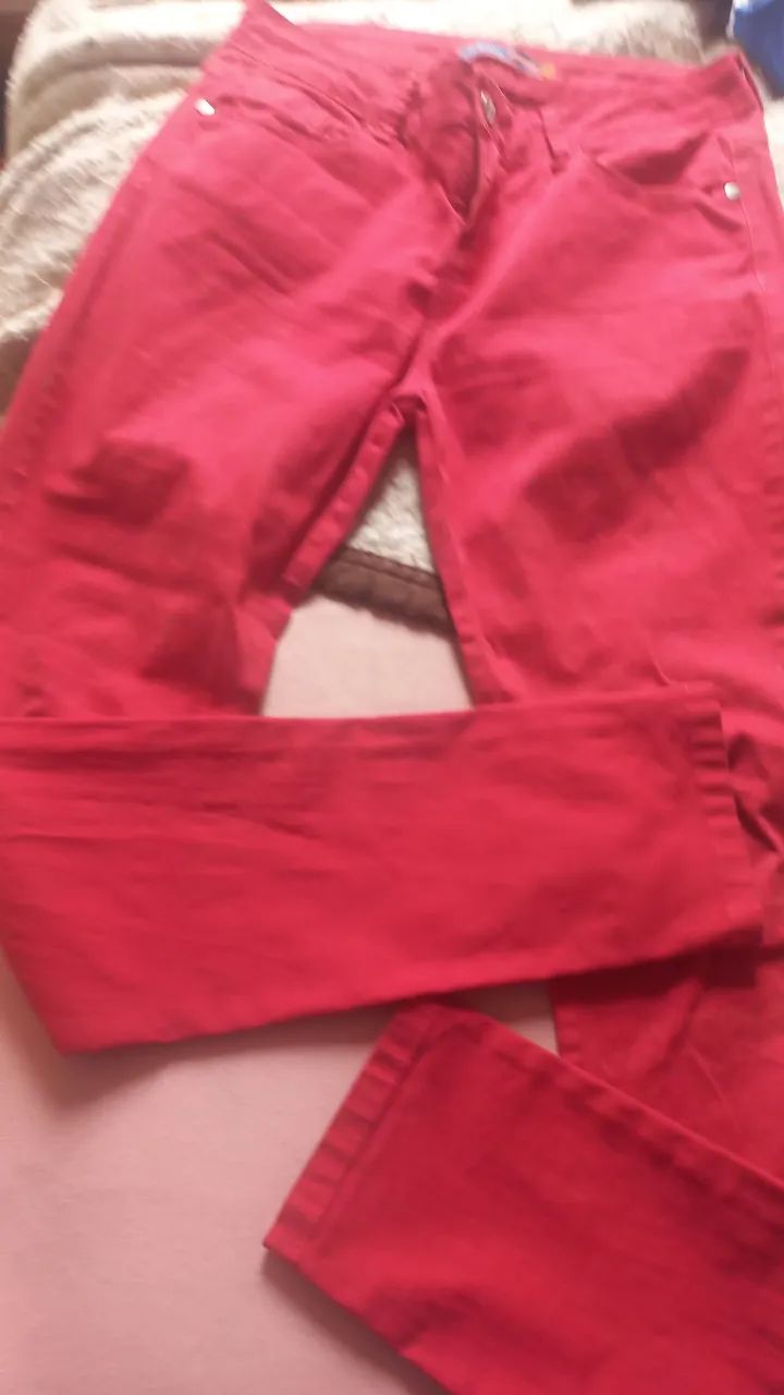 Calça vermelha tamanho médio  - Foto 4