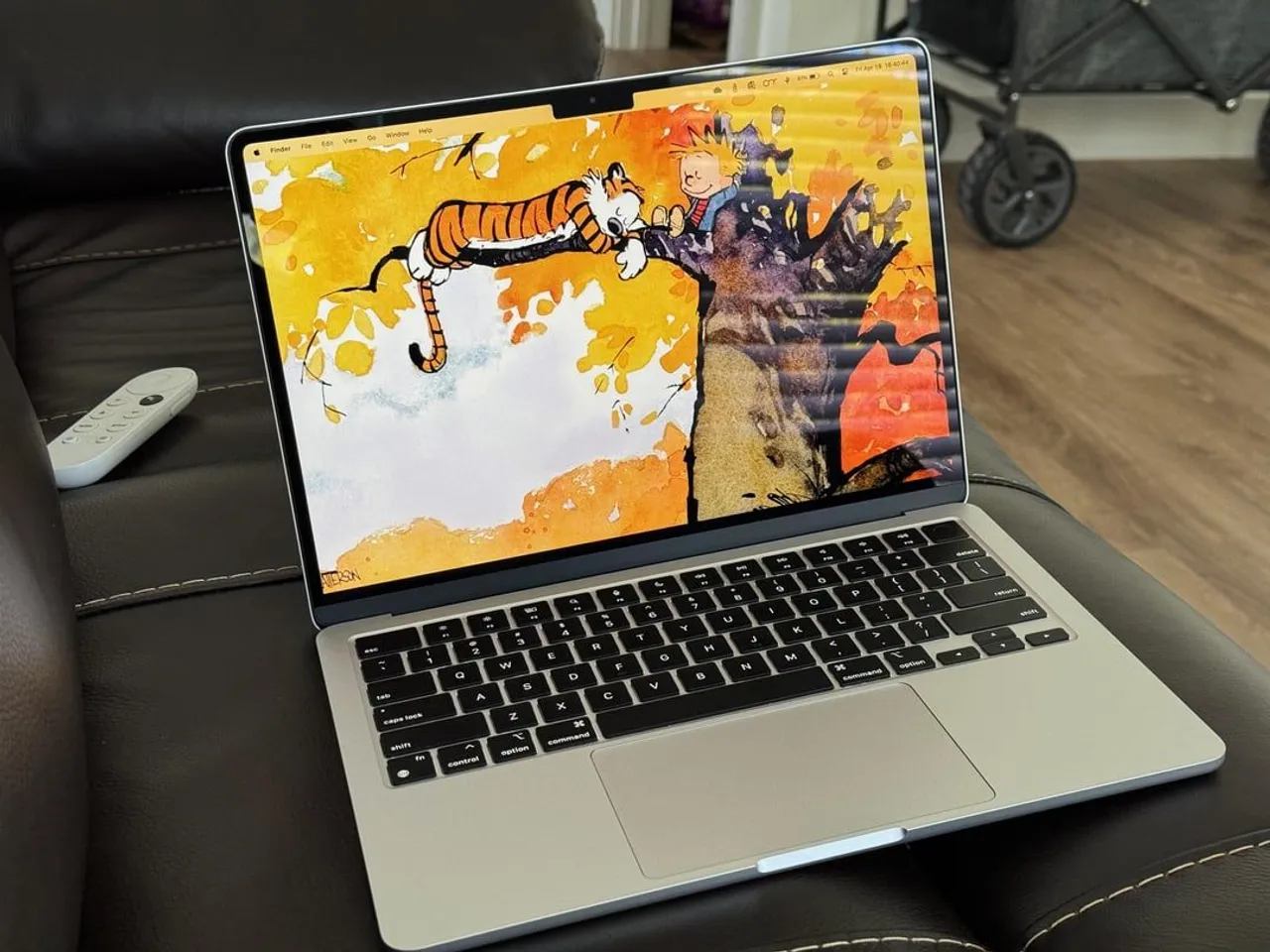 MacBook Air M3 - Impecável (Superior a qualquer Mac Intel)