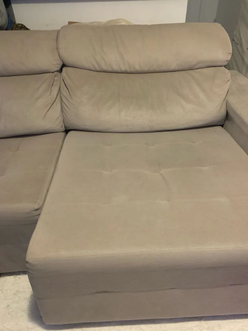 Sofá confortável 4 lugares