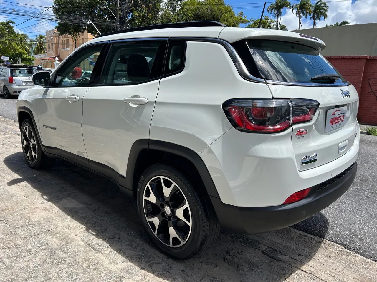 Jeep Compass Longitude 2.0 4X4 Dies. 16V Aut. 2021 - Foto 3