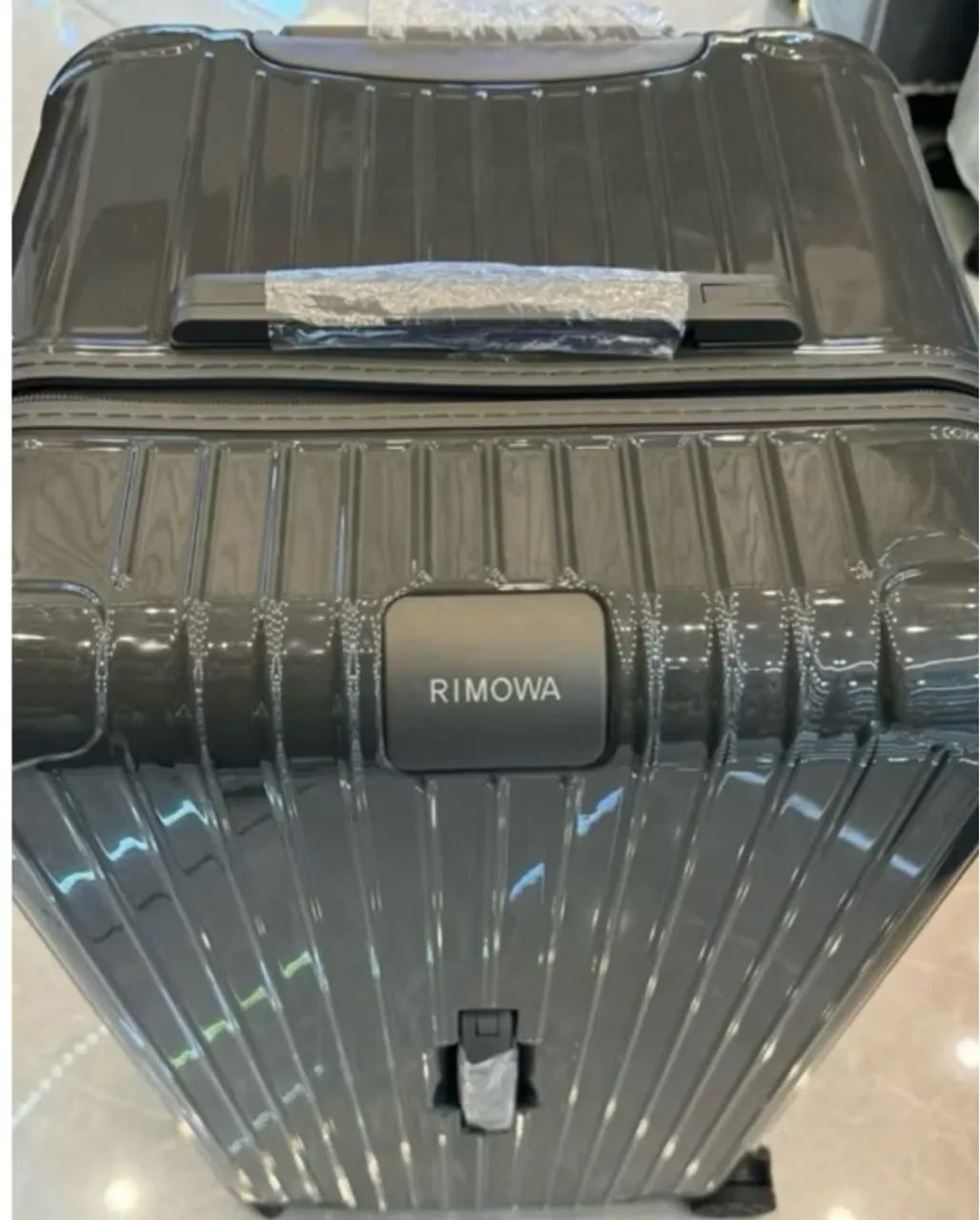 Mala Rimowa Trunk diversas cores